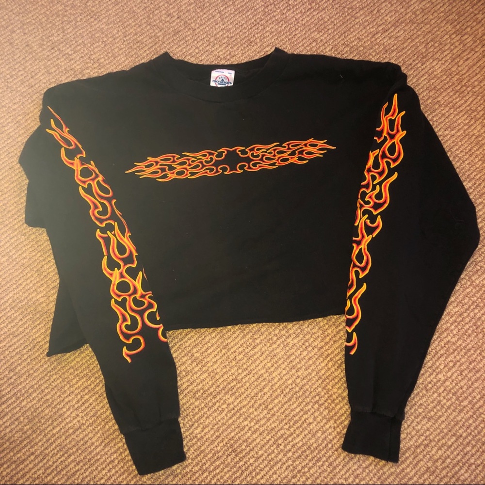 Black Cropped Long Sleeve
